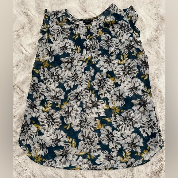 Ann Taylor Floral Ruffle Sleeve Blouse - Picture 4 of 7